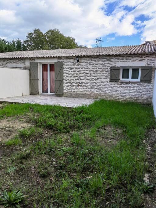Maisonnette Du Mas Vert Montaren-et-Saint-Médiers エクステリア 写真